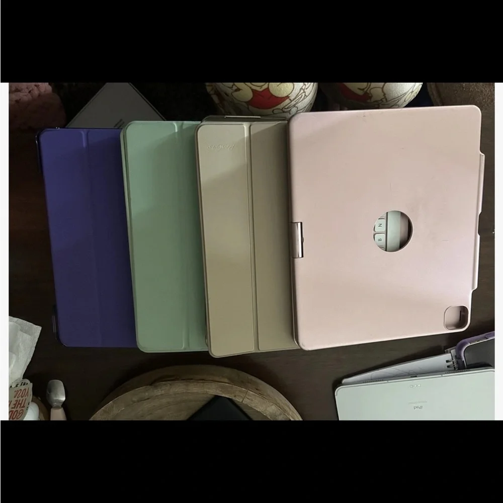 Apple iPad Pro 12.9 5th generation WiFi and cellular 256gb w/cases/ original box
